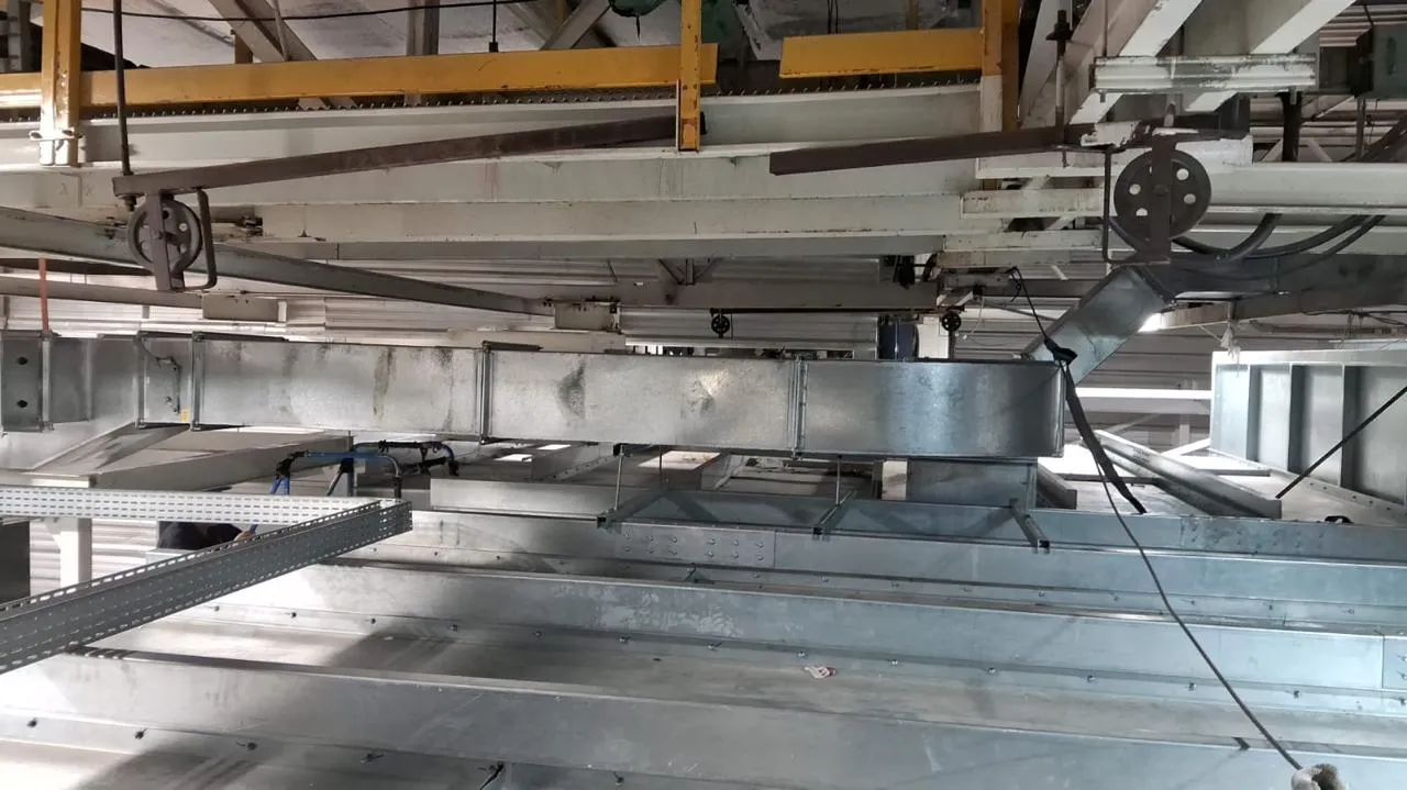 Instalación ductos HVAC industriales — MCM3 SRL