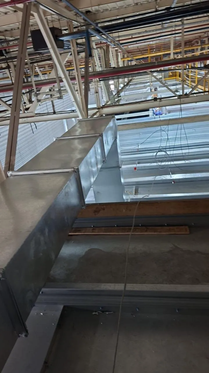 Ductos chapa galvanizada climatización industrial — MCM3 SRL