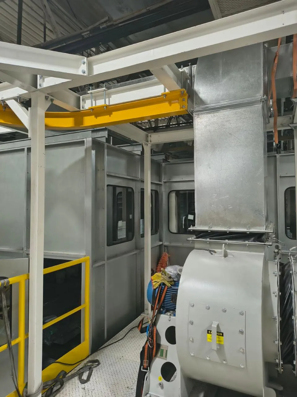Ventilación industrial ductos galvanizados — MCM3 SRL